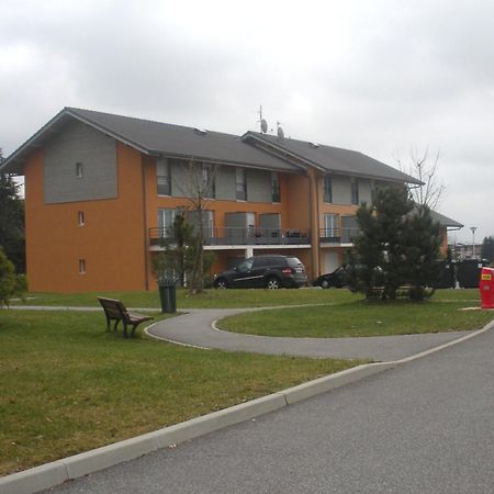 Residhome Genève Prévessin Le Carré d'Or Exterior foto